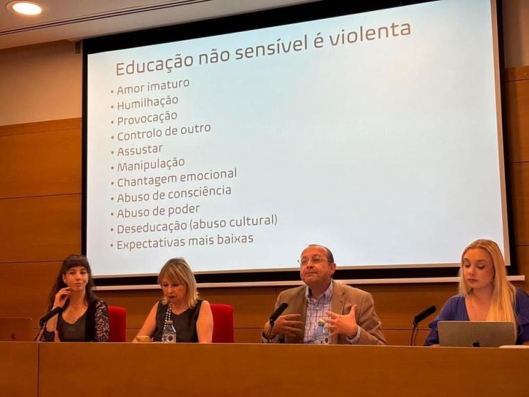 Mestrado em Ciências da Educação - Educação Especial organiza Congresso em Madrid