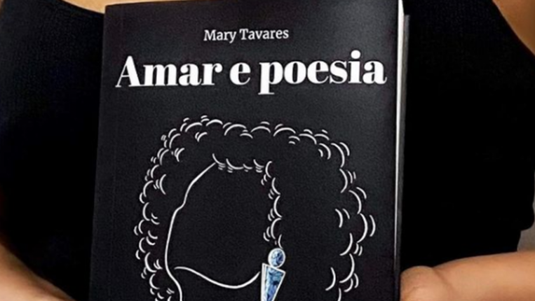 Aluna da UCP lança livro de poesia